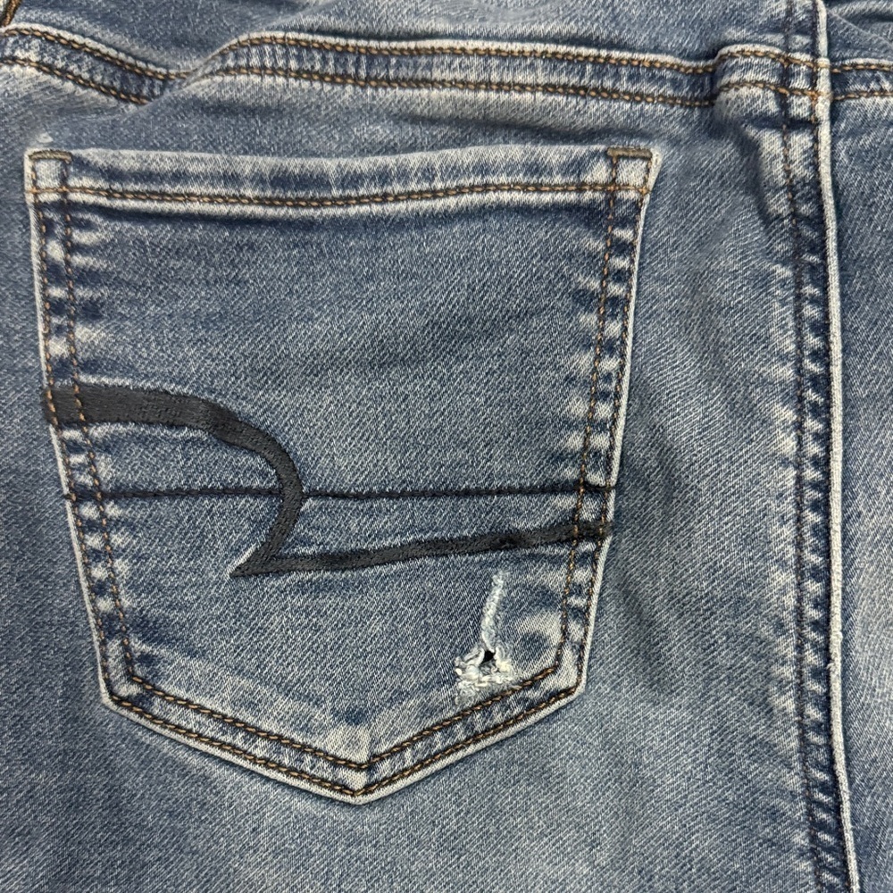 American Eagle Outfitters Dark Blue Skinny Jeans - Picture 5 of 9